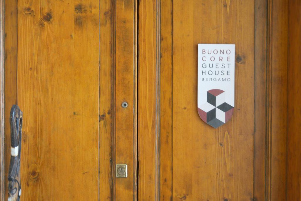 Buonocore Guesthouse Bergamo Bagian luar foto