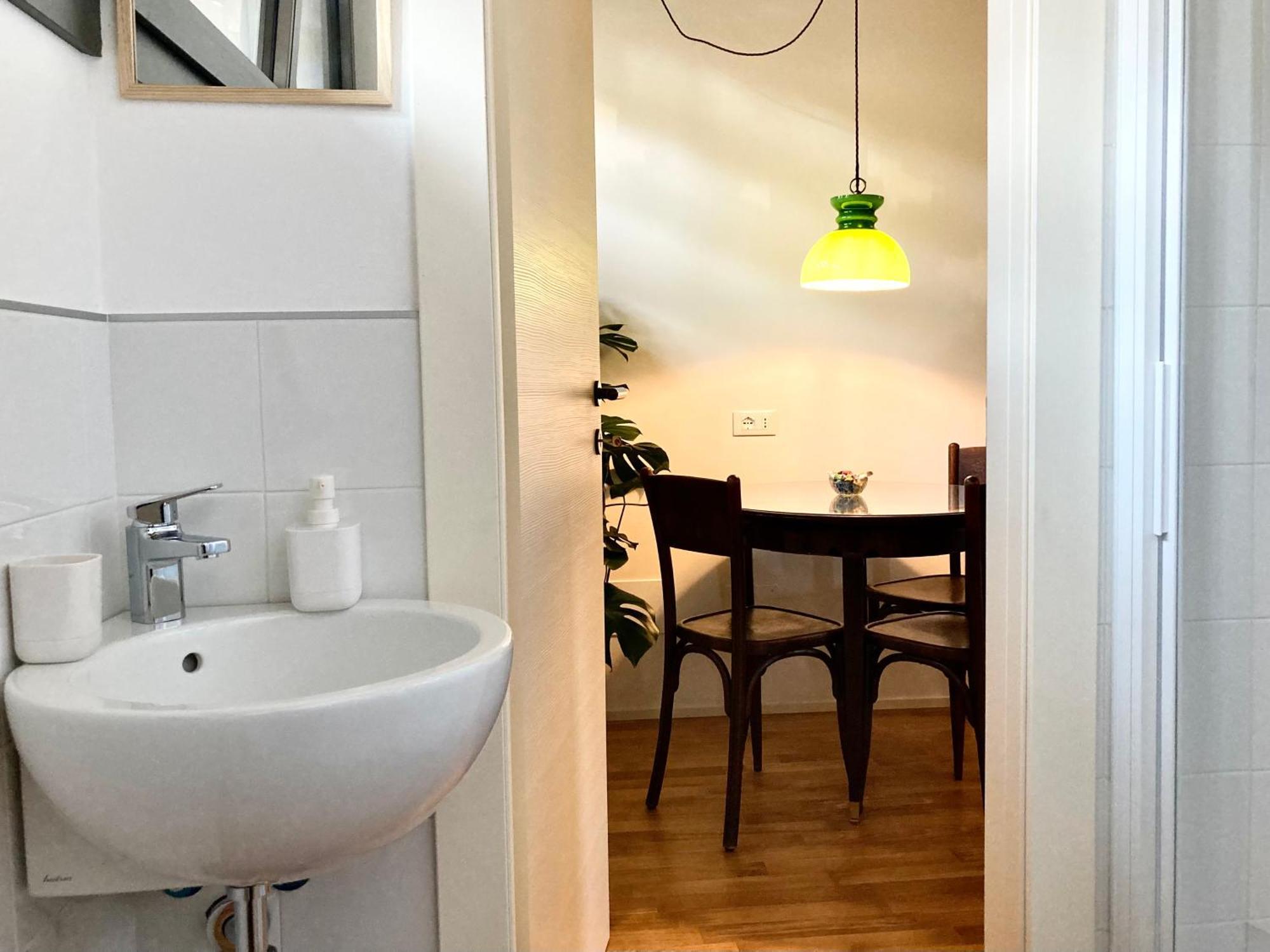 Buonocore Guesthouse Bergamo Bagian luar foto