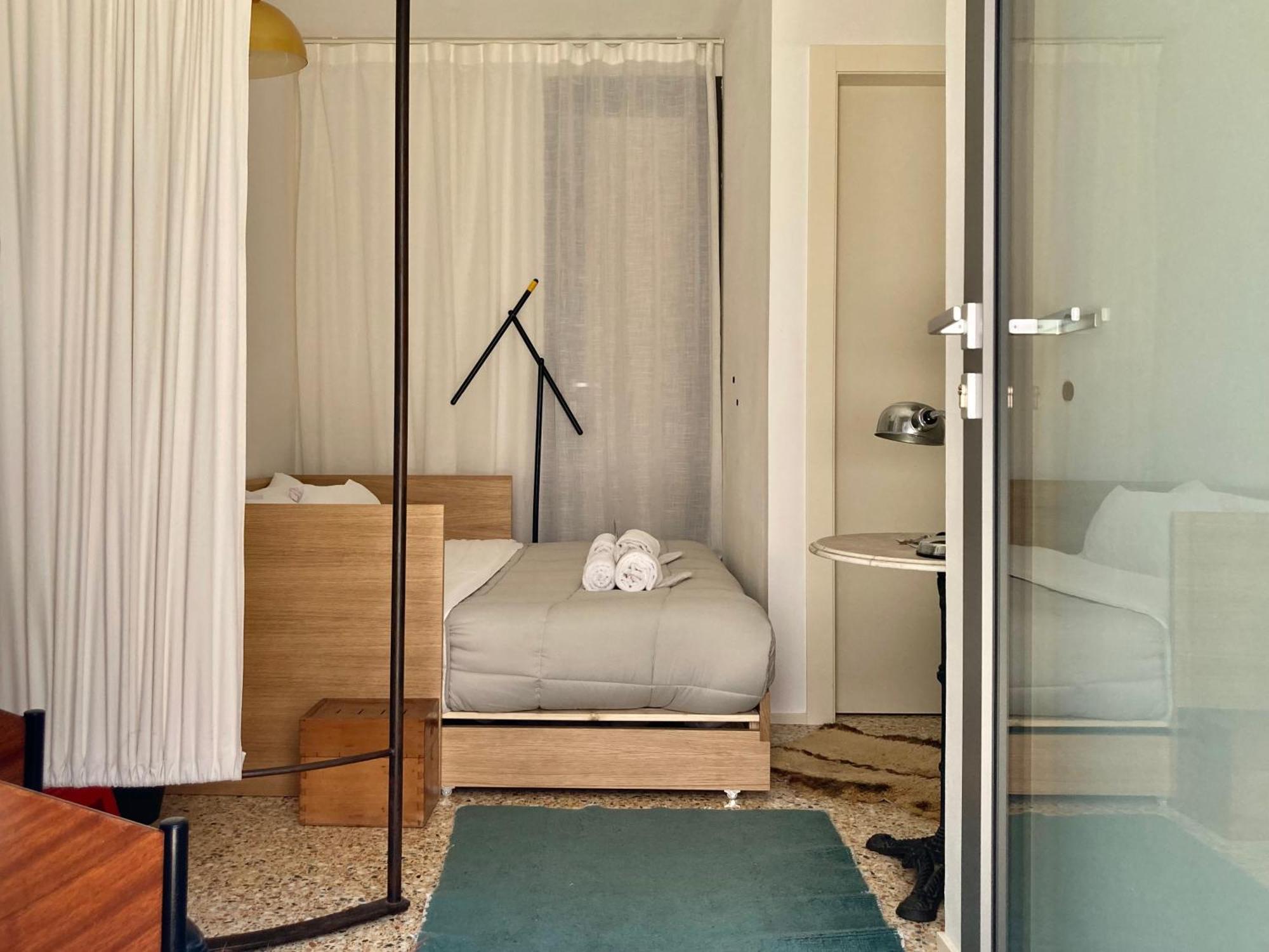 Buonocore Guesthouse Bergamo Bagian luar foto