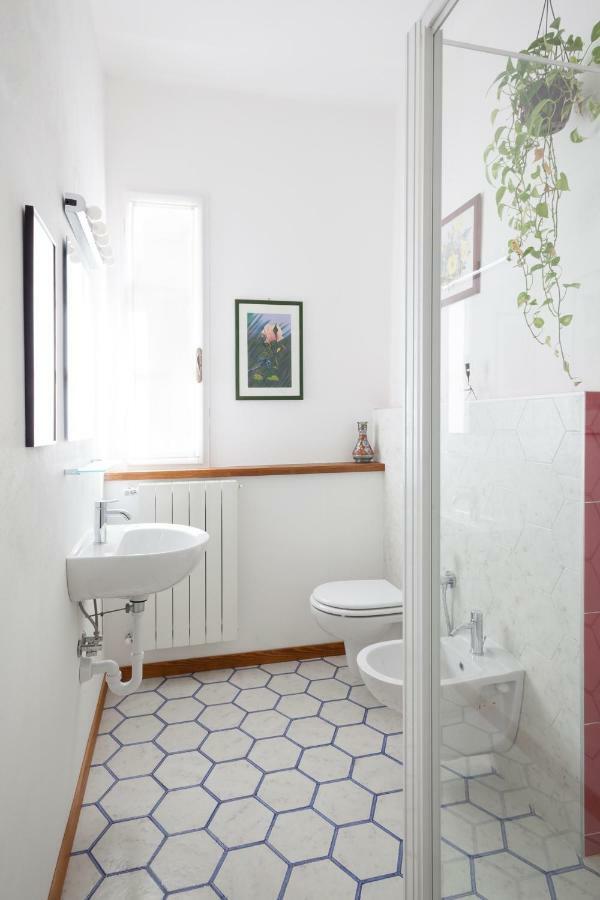 Buonocore Guesthouse Bergamo Bagian luar foto